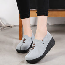 Cargar imagen en el visor de la galería, Round toe fly woven mesh thick sole ladies casual shoes