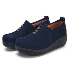 Cargar imagen en el visor de la galería, Round toe fly woven mesh thick sole ladies casual shoes