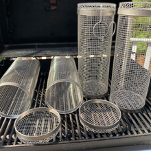 Cargar imagen en el visor de la galería, Barbecue stainless steel wire mesh cylinder