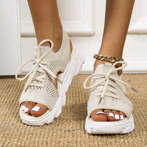 Summer new thick-soled flying woven soft-soled casual sandals