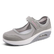 Load image into Gallery viewer, Women&#39;s Thick Sole Mesh Velcro Shoes
