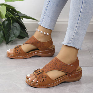 2024 New Retro Casual Flower Wedge Women's Sandals