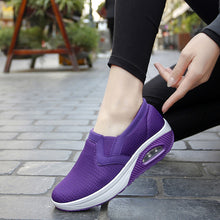 Load image into Gallery viewer, Flyweave Soft Sole Breathable Casual Sneakers

