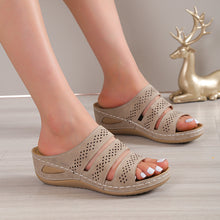 Load image into Gallery viewer, Women&#39;s One Word Open Toe Wedge Slippers
