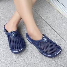 Cargar imagen en el visor de la galería, Non-Slip EVA Slides for Women - Top-Quality Solid Color Footwear
