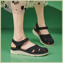 Cargar imagen en el visor de la galería, Women&#39;s Comfortable Casual ToE-toe Hollow Thick-Soled Sandals
