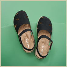Cargar imagen en el visor de la galería, Women&#39;s Comfortable Casual ToE-toe Hollow Thick-Soled Sandals
