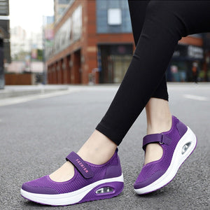 Women's Thick Sole Mesh Velcro Shoes