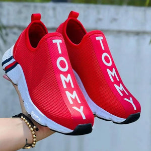 Women's round toe shallow mouth elastic fly knit sneakers