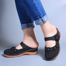 Load image into Gallery viewer, Ladies Flat Round Toe Casual Sandals
