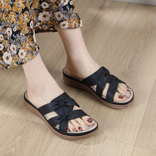 Load image into Gallery viewer, 2023 Women&#39;s Retro Wedge Comfortable Slippers
