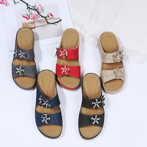 Thick Sole Round Toe Floral Flat Comfort Slippers