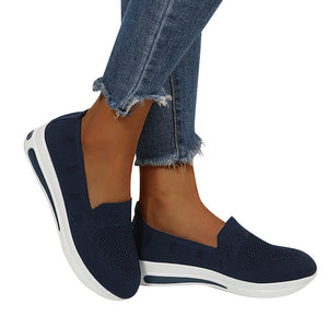 Women's Flyknit Flat Heel Round Toe Comfort Walking Shoes