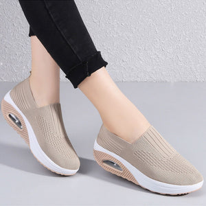 Thick-soled flying woven air cushion women's shoes