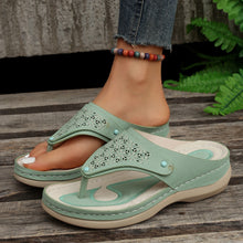 Cargar imagen en el visor de la galería, Women&#39;s Outdoor Casual Hollow Platform Sandals
