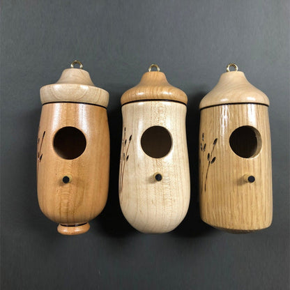Graddi Wooden Hummingbird House