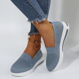 Women's Flyknit Flat Heel Round Toe Comfort Walking Shoes